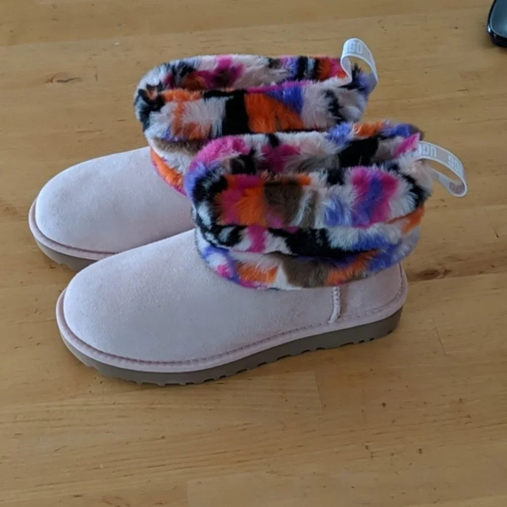 UGG Motlee Fluff Ankle Short Boot pink patchwork 6